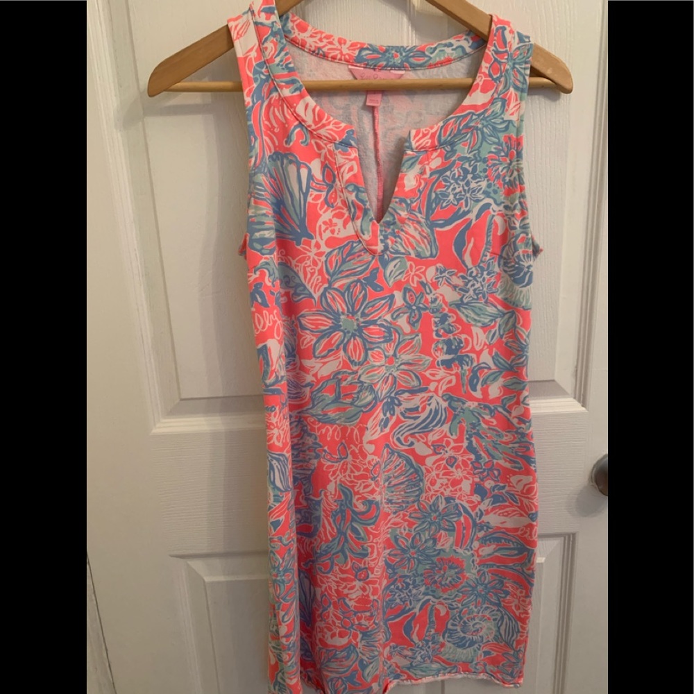 Great condition Lilly Pulitzer terry cloth dress